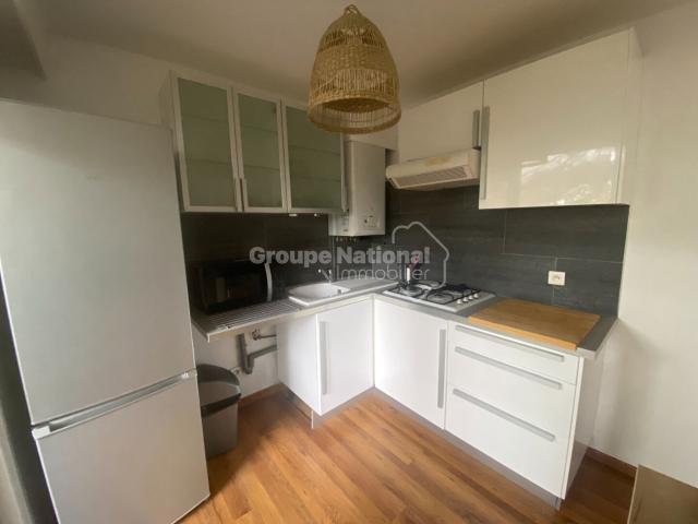 Appartement 2 pièces, 42 m² à louer à Nîmes 30900