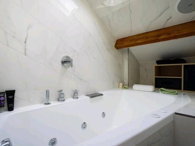 Appartement 2 pièces, 42 m² à louer à Paris 19 75019