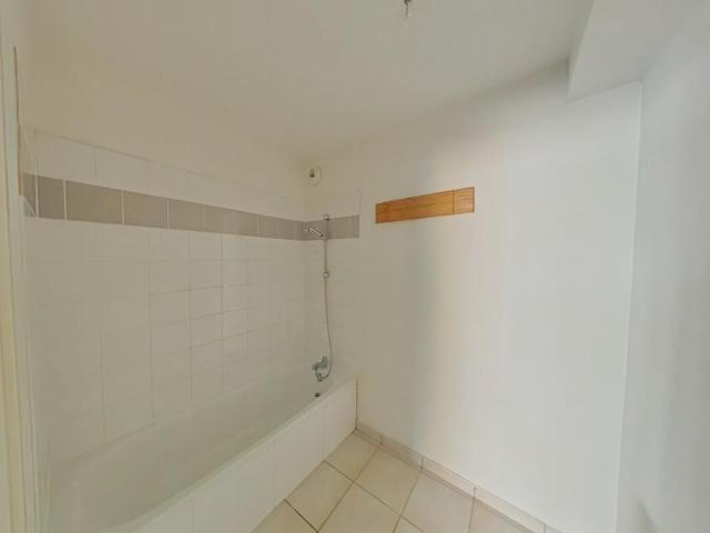 Appartement 2 pièces, 42 m² à louer à Romans sur Isère 26100