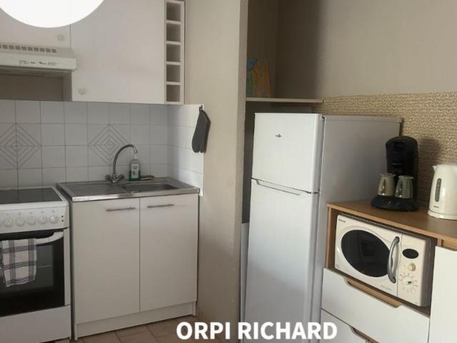 Appartement 2 pièces, 42 m² à louer à Sanary sur Mer 83110