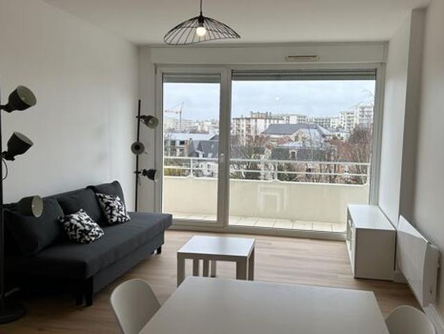 Appartement 2 pièces 42m2 REIMS 988 euros
