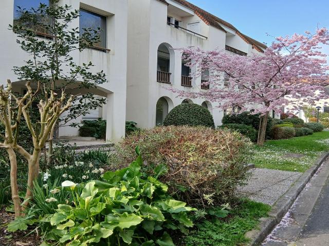 Appartement 2 Pieces 47 m2 la rochelle