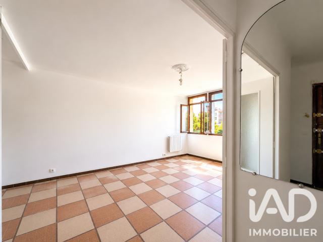 Appartement 2 pièces, 47 m² à louer à Aubagne 13400