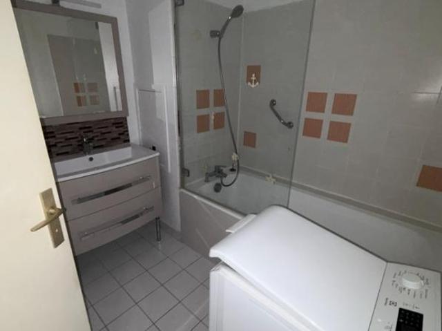 Appartement 2 pièces, 47 m² à louer à Bordeaux 33000