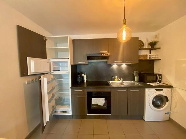 Appartement 2 pièces, 47 m² à louer à Bordeaux 33300