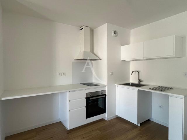 Appartement 2 pièces, 47 m² à louer à Castelginest 31780