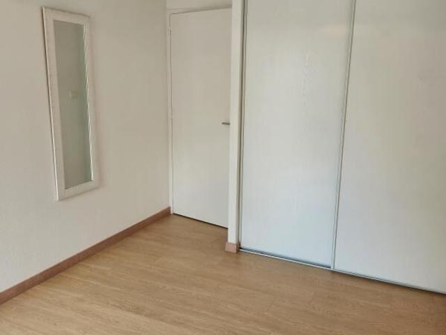 Appartement 2 pièces, 47 m² à louer à Le Monastère 12000