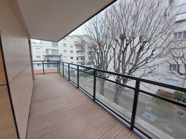 Appartement 2 pièces, 47 m² à louer à Lyon 8 69008