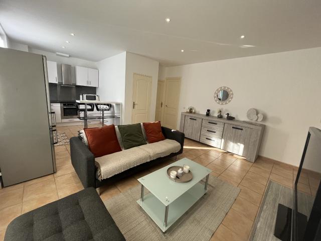 Appartement 2 pièces, 47 m² à louer à Nice 06300