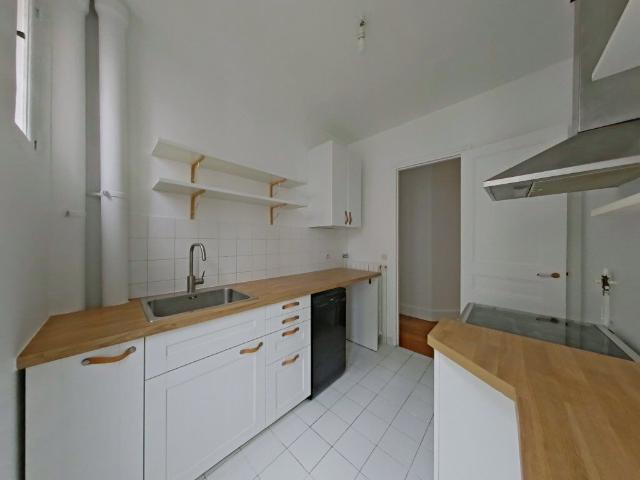Appartement 2 pièces, 47 m² à louer à Paris 15 75015