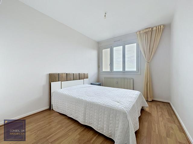 Appartement 2 pièces, 47 m² à louer à Saint Genis Laval 69230