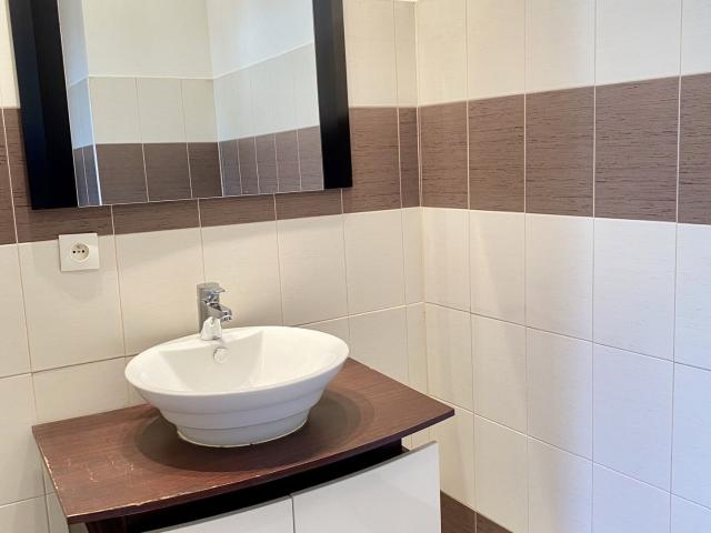 Appartement 2 pièces, 47 m² à louer à Saint Rambert d'Albon 26140