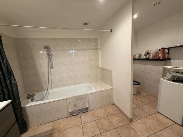 Appartement 2 pièces, 47 m² à louer à Salon de Provence 13300