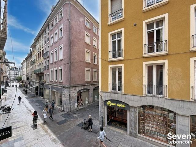 Appartement 2 pièces 47 m²