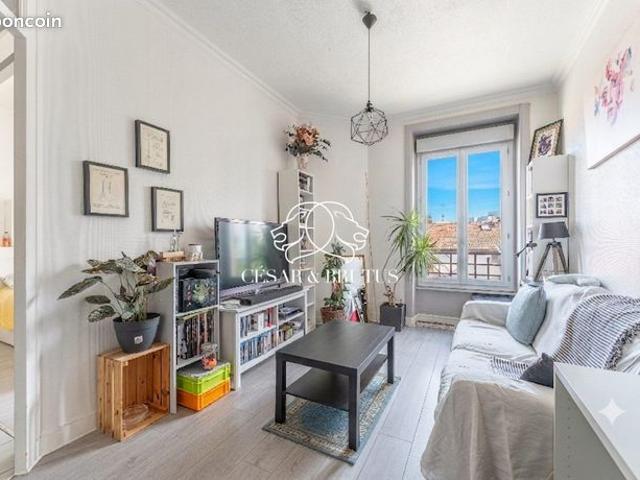 Appartement 2 pièces 47 m²