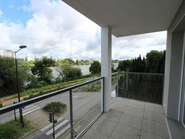 Appartement 2 pièces 44200 Nantes Sèvre Réf: 12074