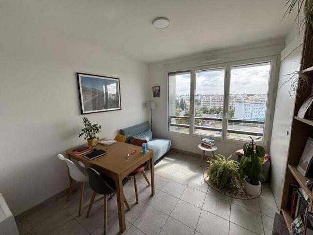 Appartement 2 pièces 44400 Rezé Pont Rousseau Centre Réf: 11564