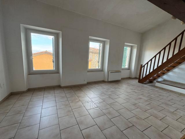 Appartement 2 pièces, 44 m² à louer à Trets 13530