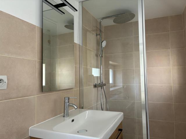 Appartement 2 pièces, 44 m² à louer à Valence 26000