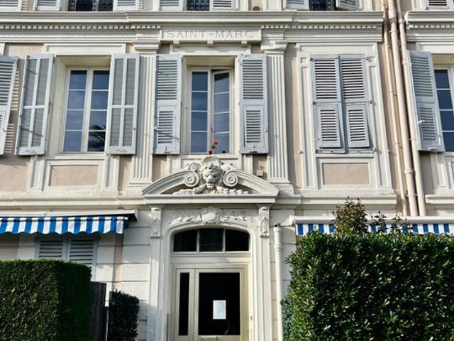 Appartement 2 pièces, 44 m² à louer à Cannes 06150
