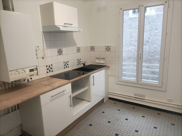 Appartement 2 pièces, 44 m² à louer à Cahors 46000