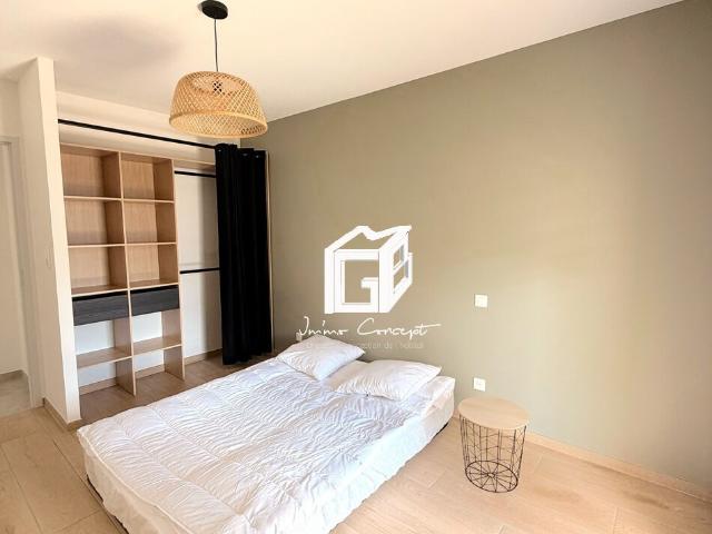 Appartement 2 pièces, 44 m² à louer à Luc la Primaube 12450