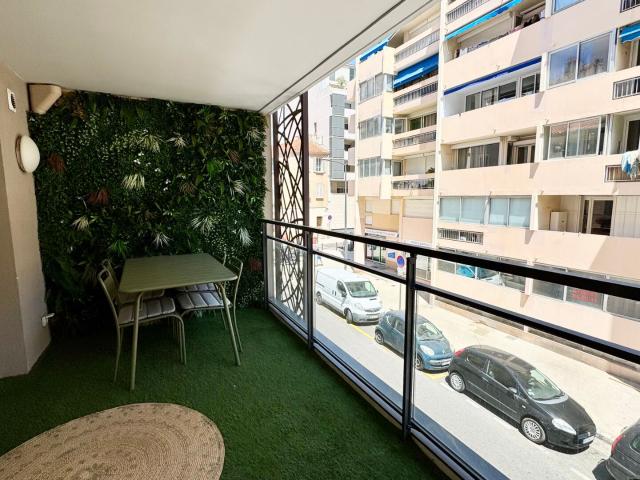 Appartement 2 pièces, 44 m² à louer à Marseille 7 13007