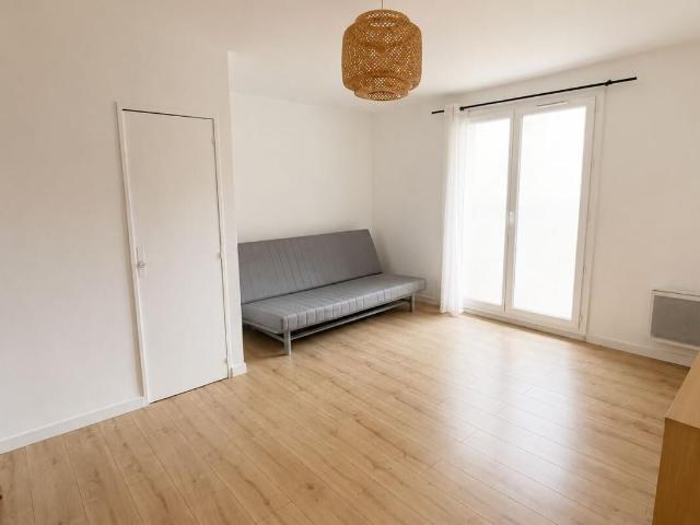 Appartement 2 pièces, 44 m² à louer à Marseille 4 13004