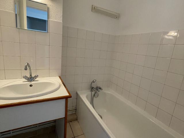 Appartement 2 pièces, 44 m² à louer à Pau 64000