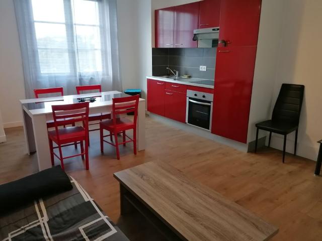 Appartement 2 pièces, 44 m² à louer à Saint Privat d'Allier 43580