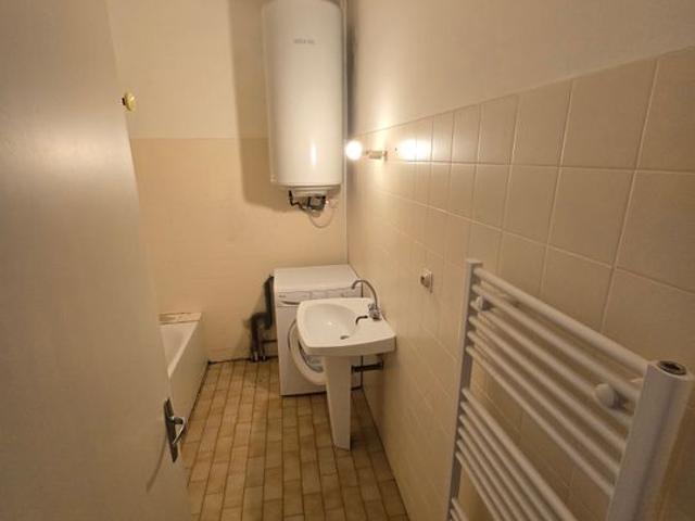 Appartement 2 pièces, 45 m² à louer à Aubin 12110