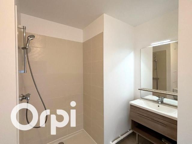 Appartement 2 pièces, 45 m² à louer à Élancourt 78990