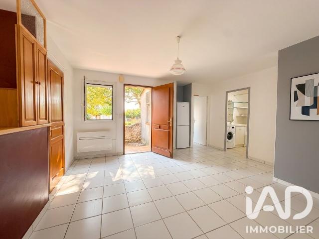 Appartement 2 pièces, 45 m² à louer à La Crau 83260