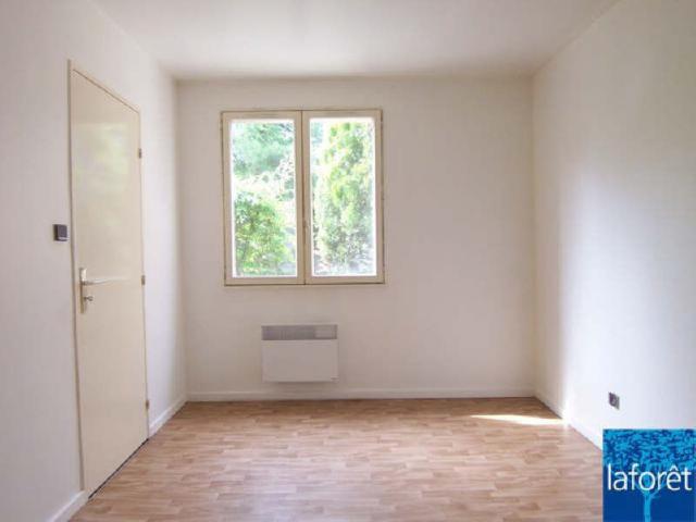 Appartement 2 pièces, 45 m² à louer à Montélimar 26200