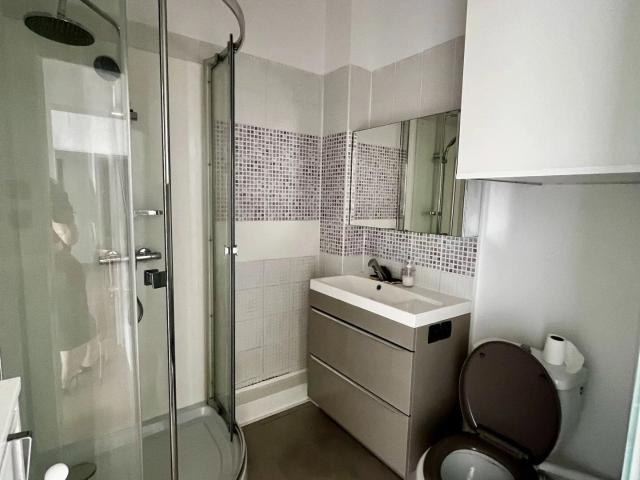 Appartement 2 pièces, 45 m² à louer à Nice 06100