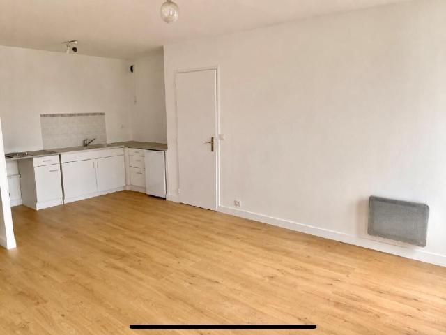 Appartement 2 pièces, 45 m² à louer à Reims 51100