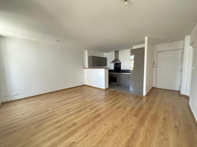Appartement 2 pièces, 45 m² à louer à Saint Palais 64120