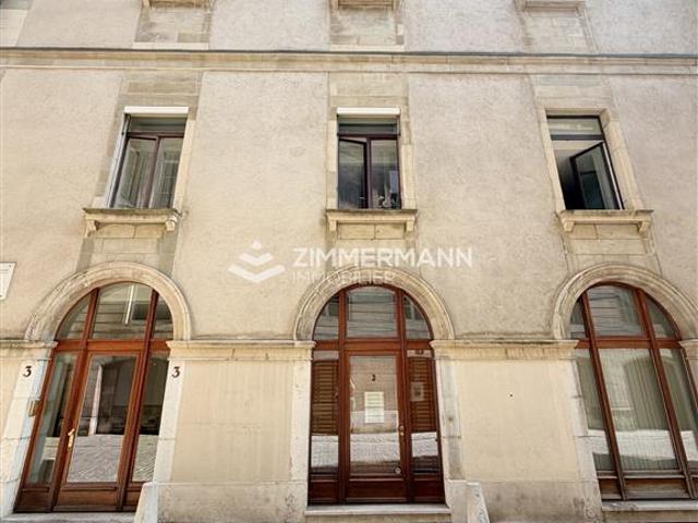 Appartement 2 Pièces, 45 m² Rue de l’Evêché 1204 Genève