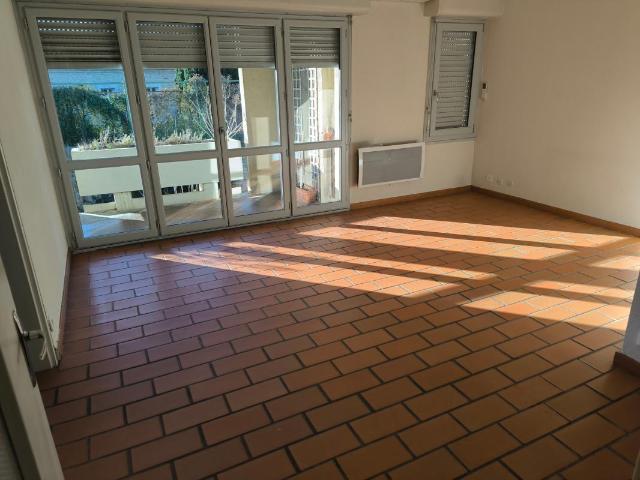 Appartement 2 pièces, 46 m² à louer à Avignon 84000