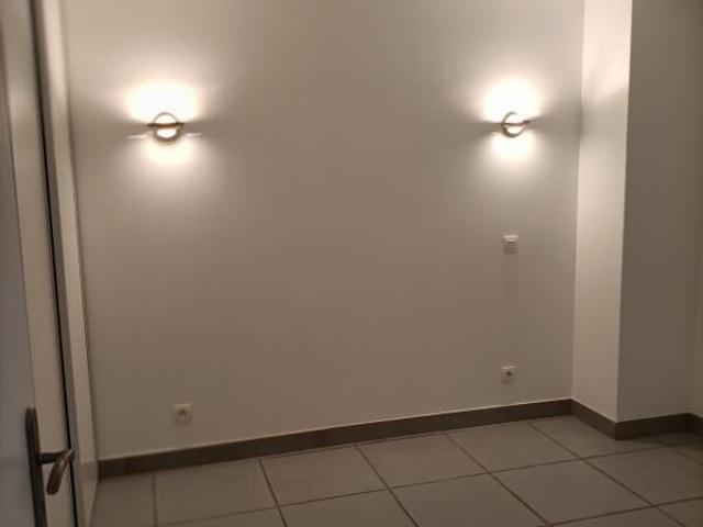 Appartement 2 pièces, 46 m² à louer à Daux 31700