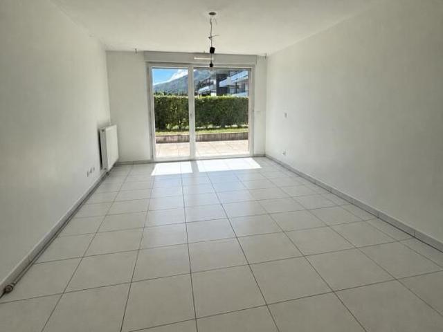 Appartement 2 pièces, 46 m² à louer à Gex 01170