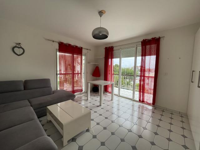 Appartement 2 pièces, 46 m² à louer à Le Gosier 97190