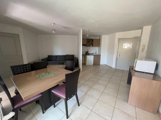 Appartement 2 pièces, 46 m² à louer à Rousset 13790