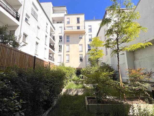 Appartement 2 pièces, 46 m² à louer à Saint Denis 93200