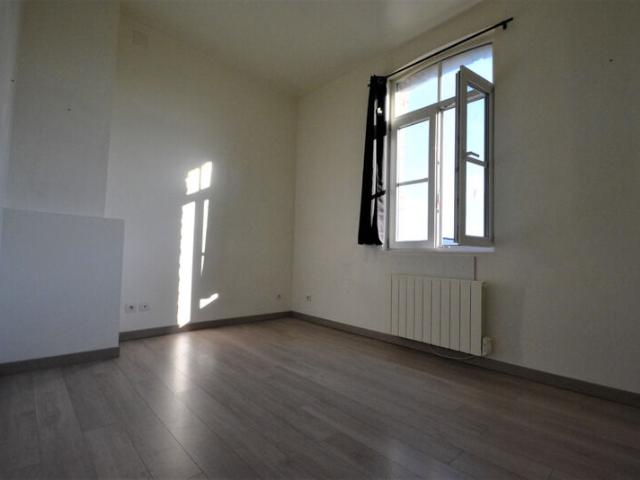 Appartement 2 pièces, 48 m² à louer à Valenciennes 59300