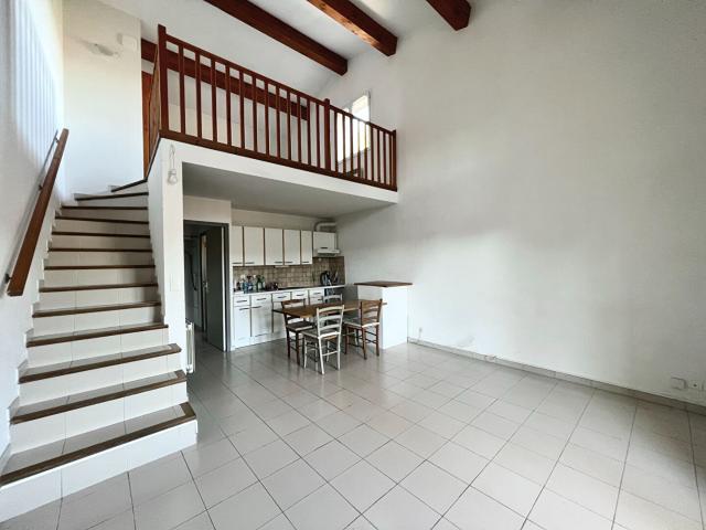 Appartement 2 pièces, 48 m² à louer à Aix en Provence 13290