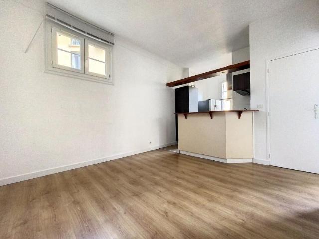 Appartement 2 pièces, 48 m² à louer à Ajaccio 20000