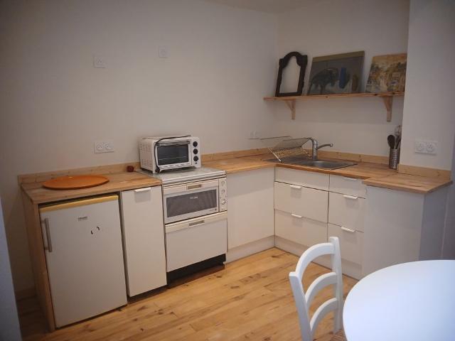 Appartement 2 pièces, 48 m² à louer à Bordeaux 33000
