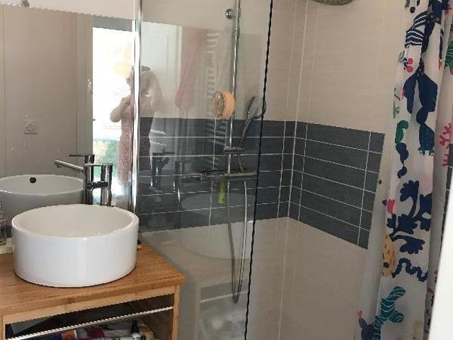 Appartement 2 pièces, 48 m² à louer à Bordeaux 33000