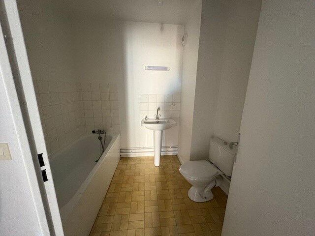 Appartement 2 pièces, 48 m² à louer à La Châtre 36400